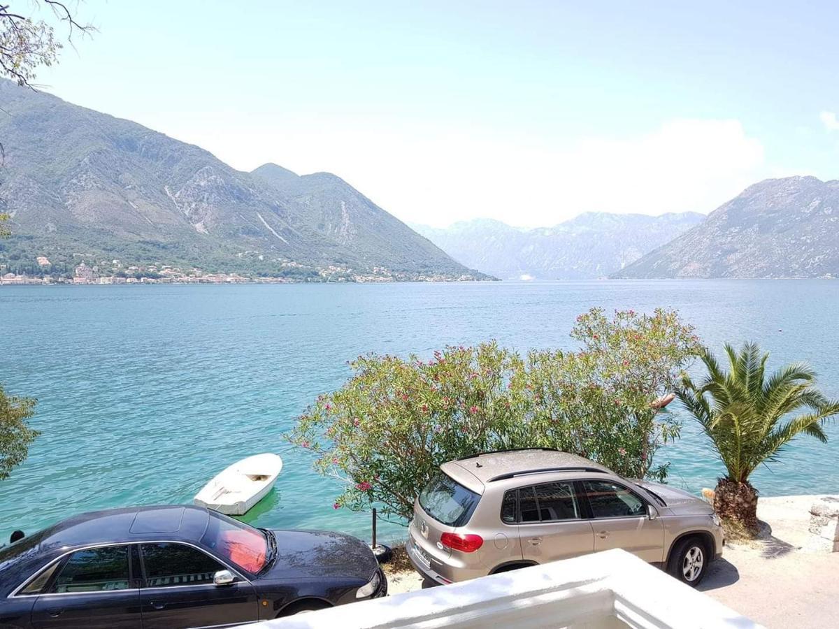 Montenegro Apartments - Private Beach Kotor Zewnętrze zdjęcie